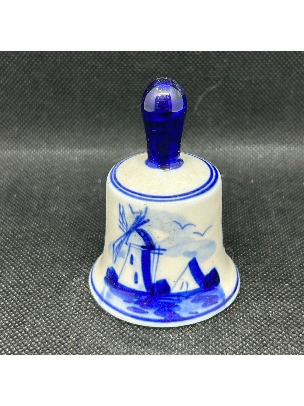 Miniature Delft Blue bell